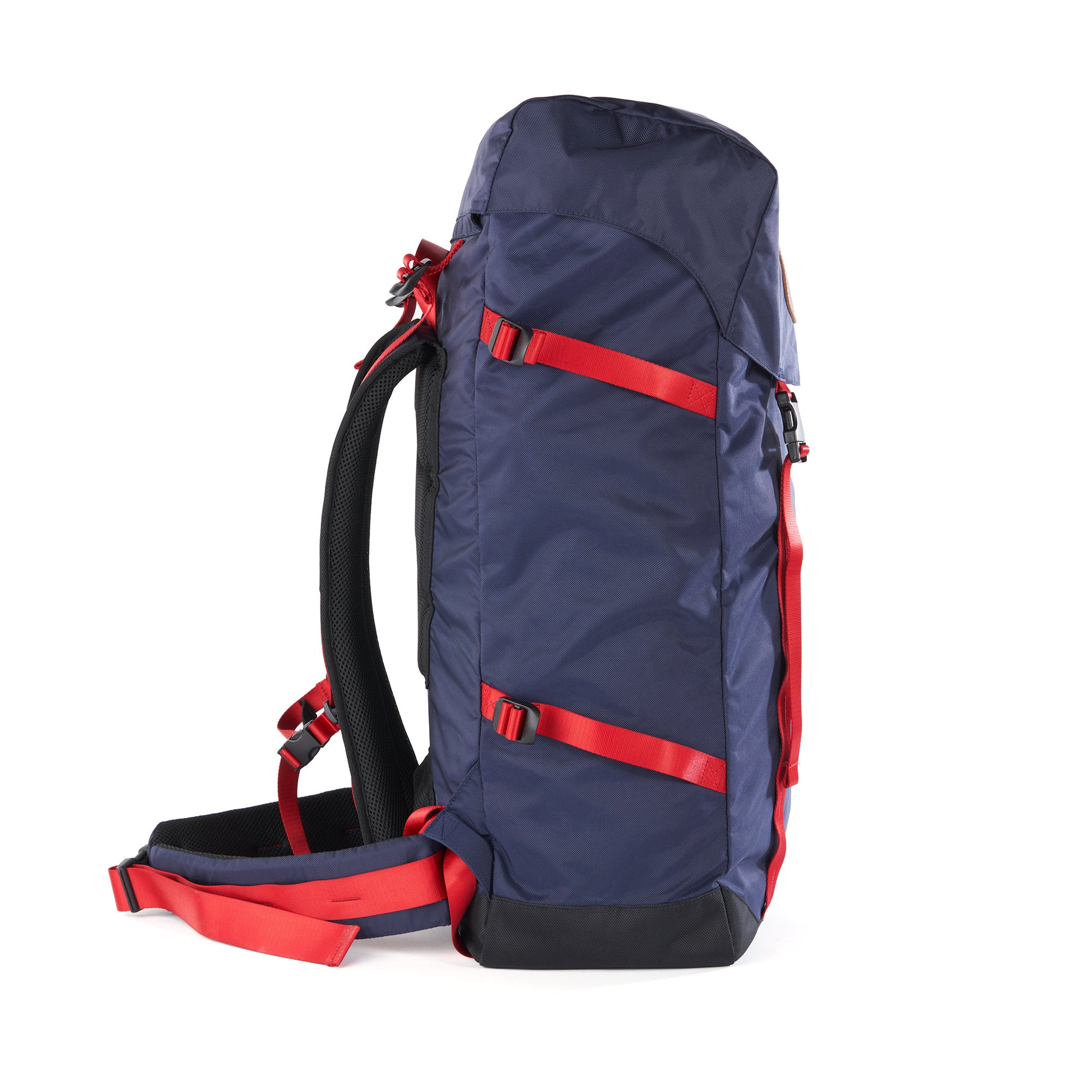 level-6-algonquin-55-sac-cano-tanche-55l-deepwater image 3