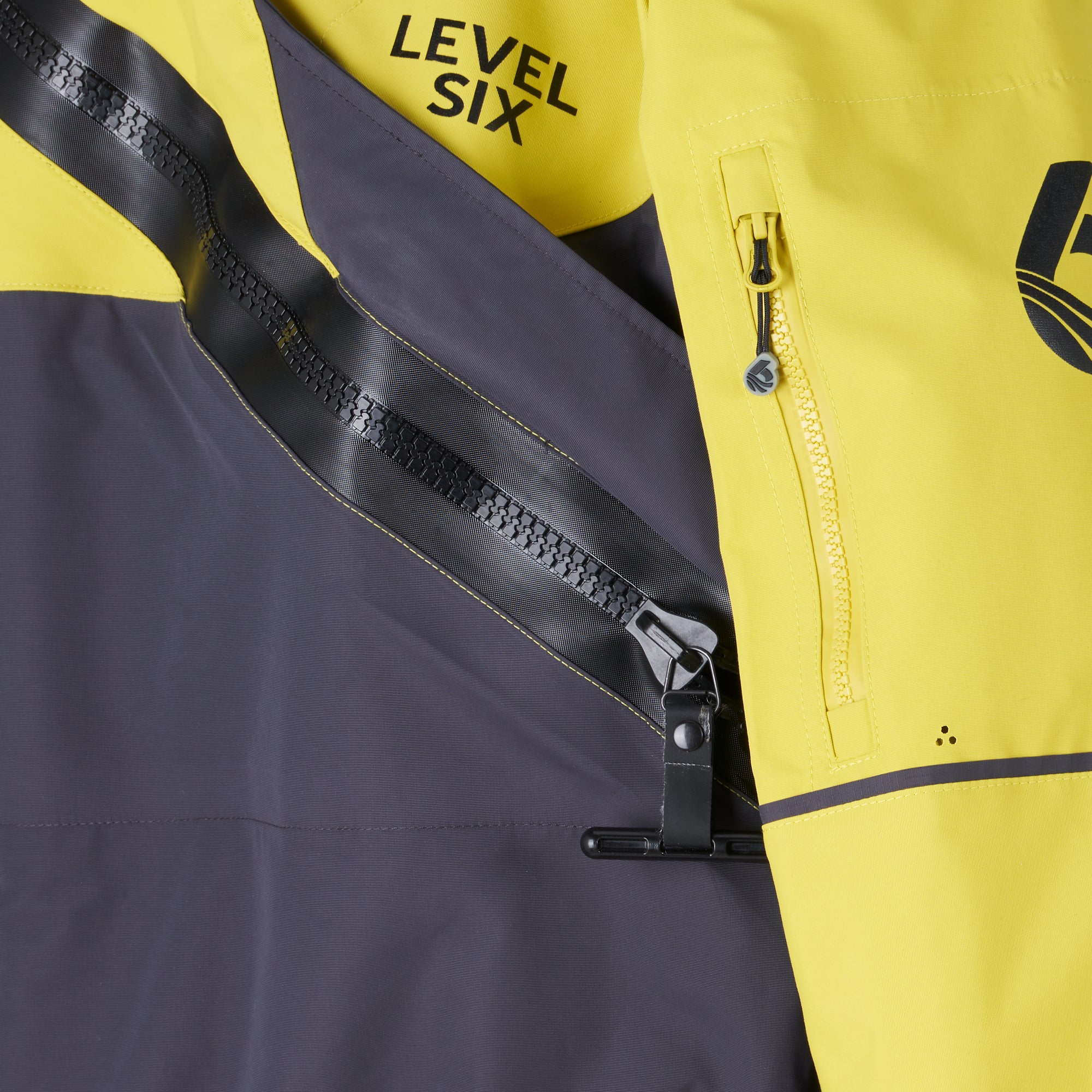 level-6-fjord-combinaison-tanche-kayak-citron-respirante image 4