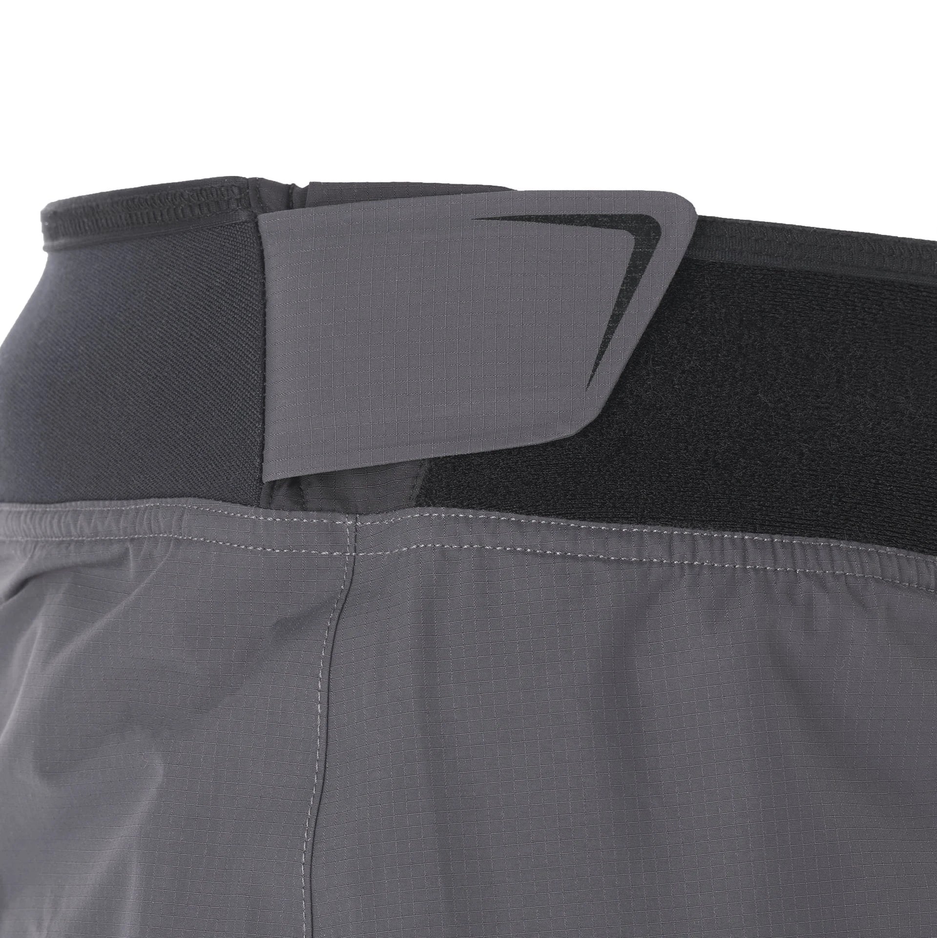 level-six-current-pantalon-kayak-charcoal-tanche image 5